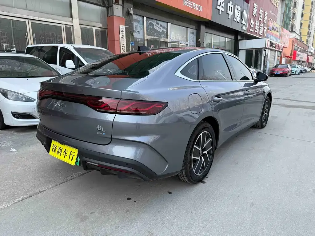 BYD Qin L — фото 6