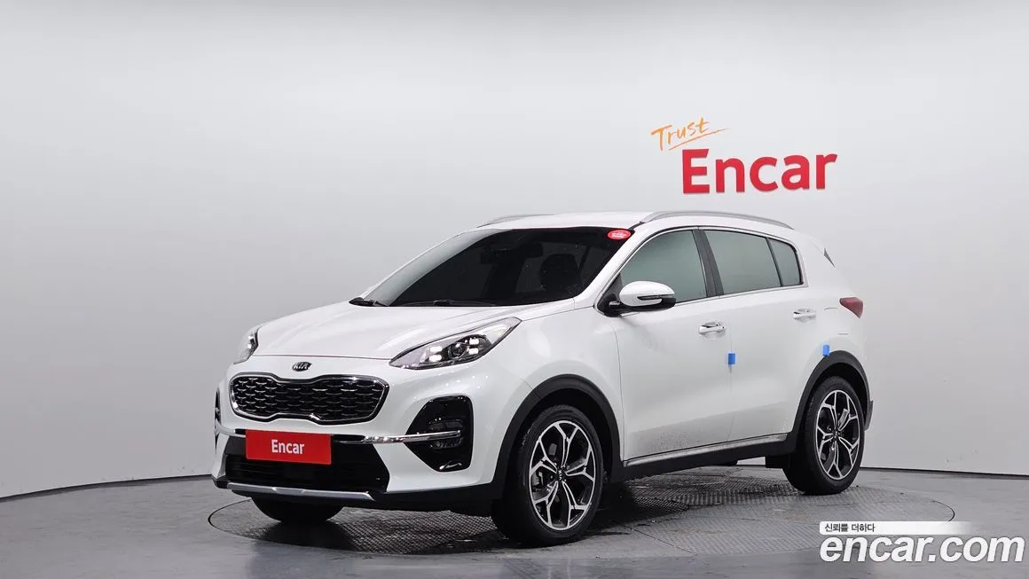 Kia Sportage — фото 1