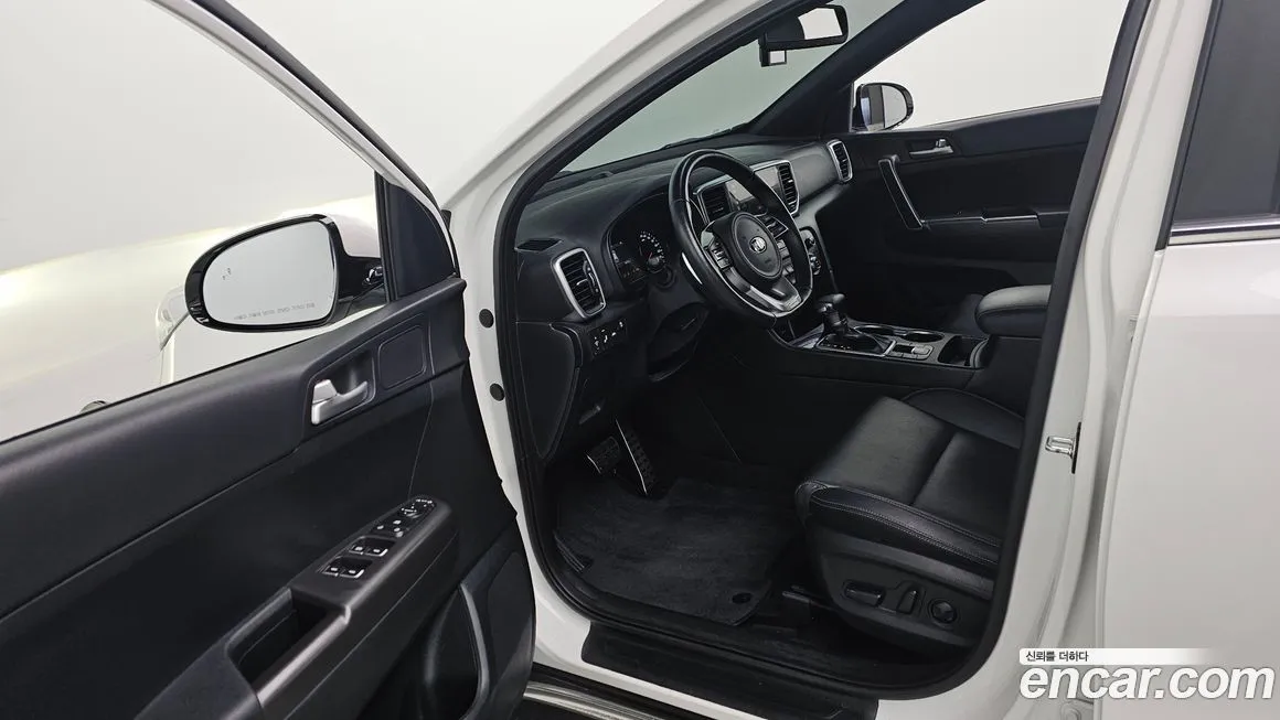 Kia Sportage — фото 4