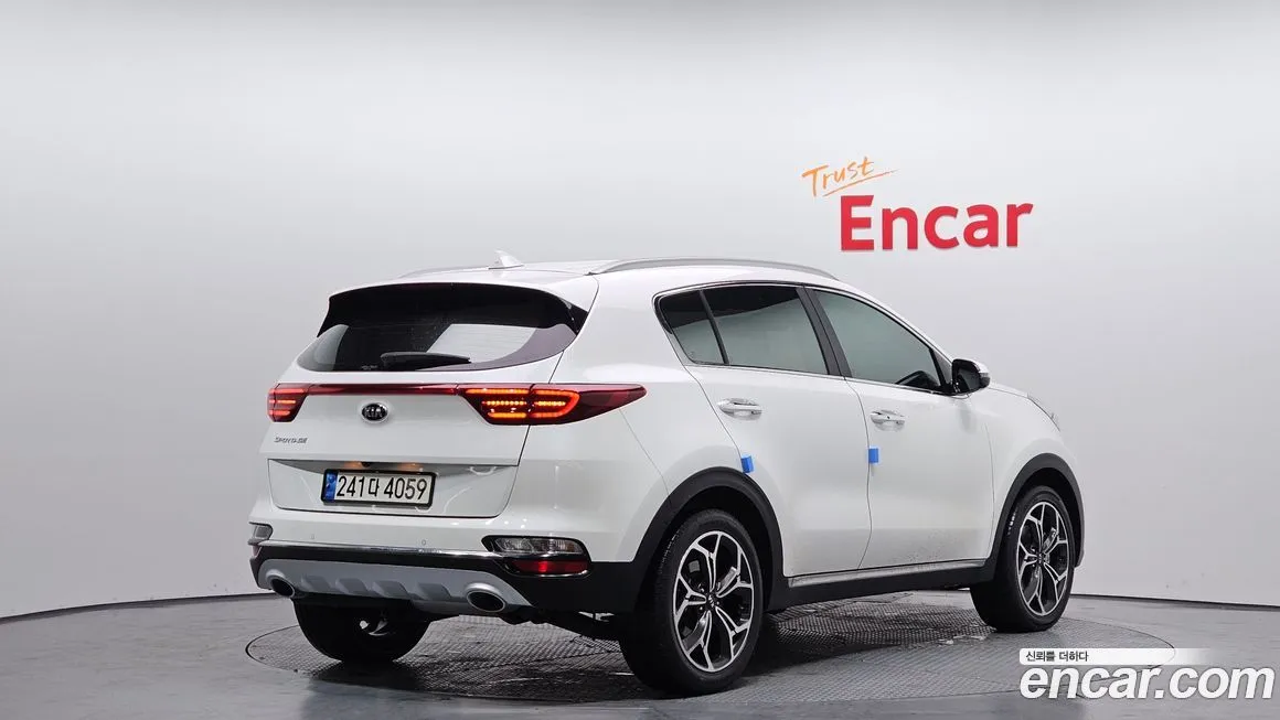 Kia Sportage — фото 5