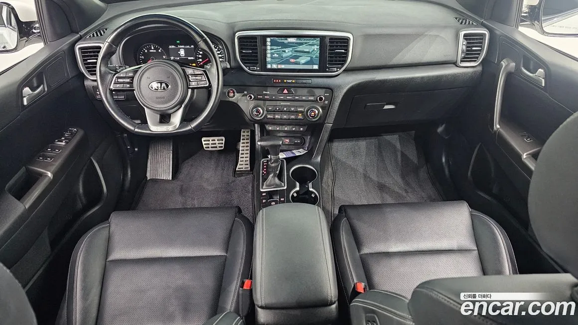 Kia Sportage — фото 8