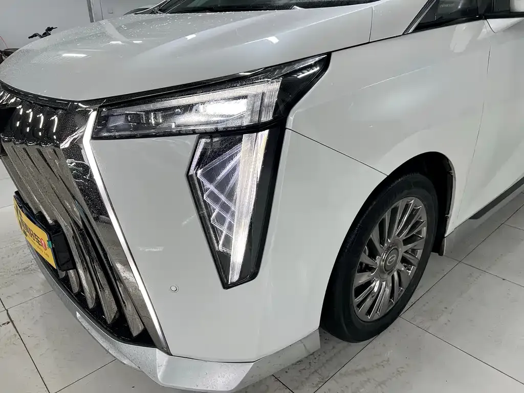 GAC Motor Trumpchi M8 — фото 7