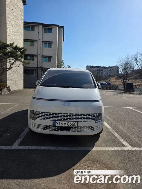 Hyundai Staria — фото 2