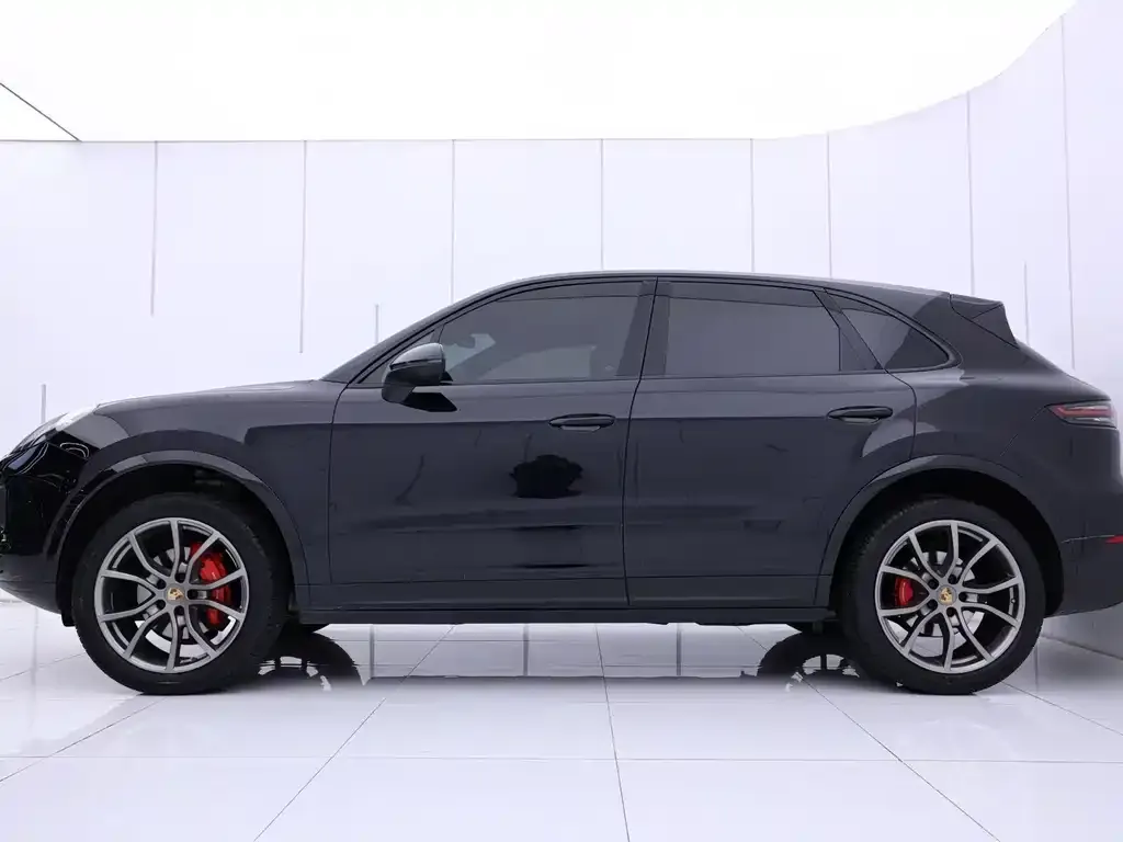 Porsche Cayenne — фото 8