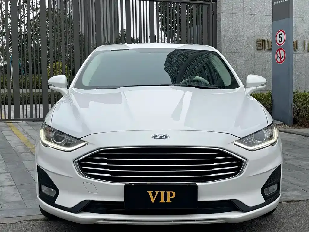 Ford Mondeo 2021 из CN, фото 1