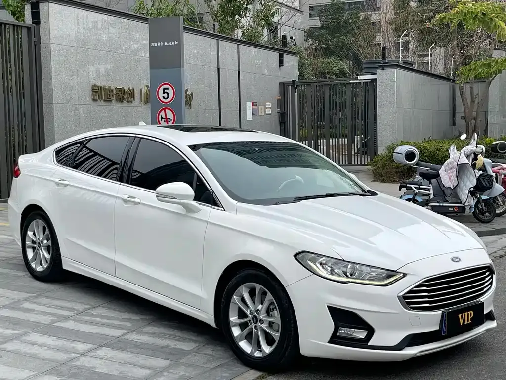 Ford Mondeo 2021 из CN, фото 9