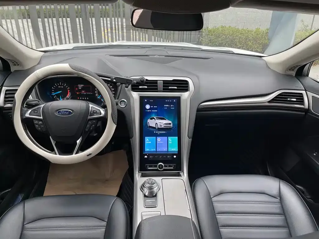 Ford Mondeo 2021 из CN, фото 3