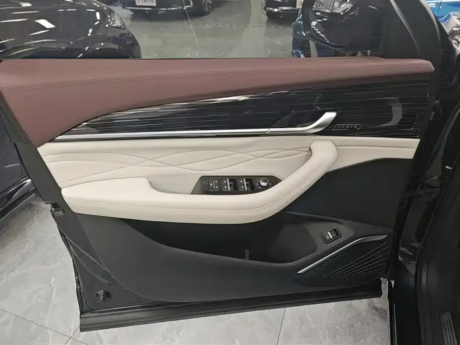 Geely Xingyue L 2024 из CN, фото 3