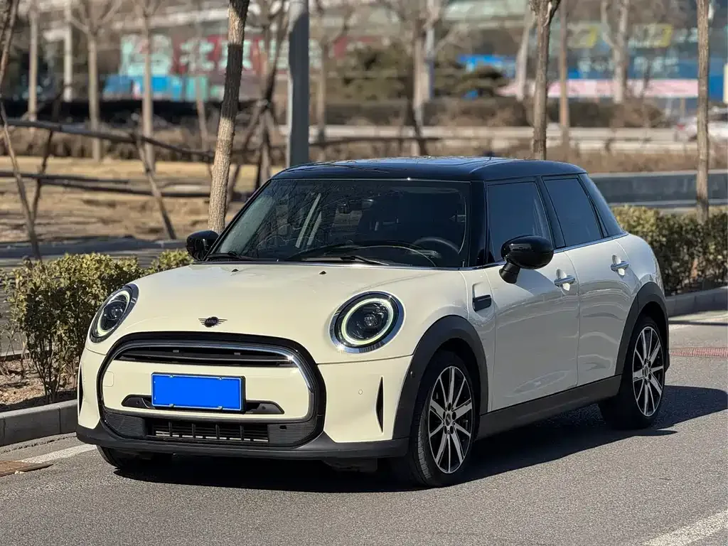 MINI Cooper (3-door) 2022 из CN, фото 1