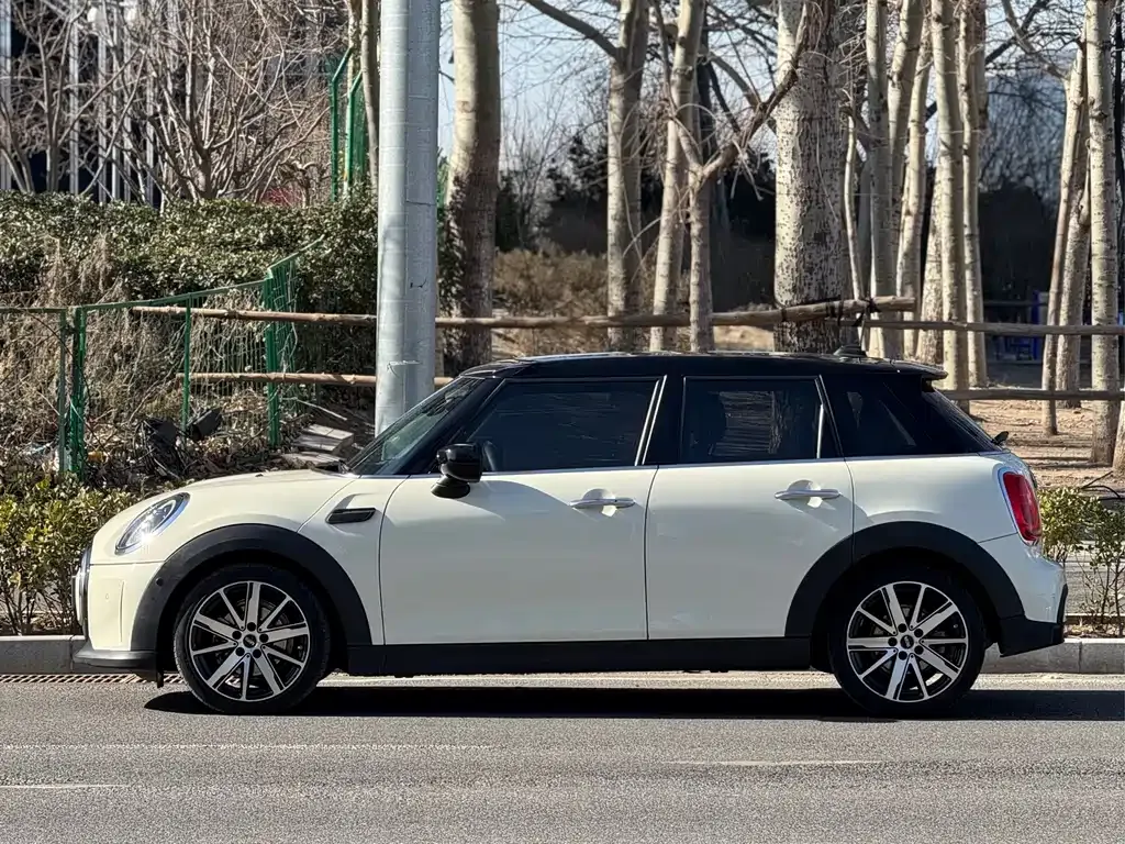 MINI Cooper (3-door) 2022 из CN, фото 10