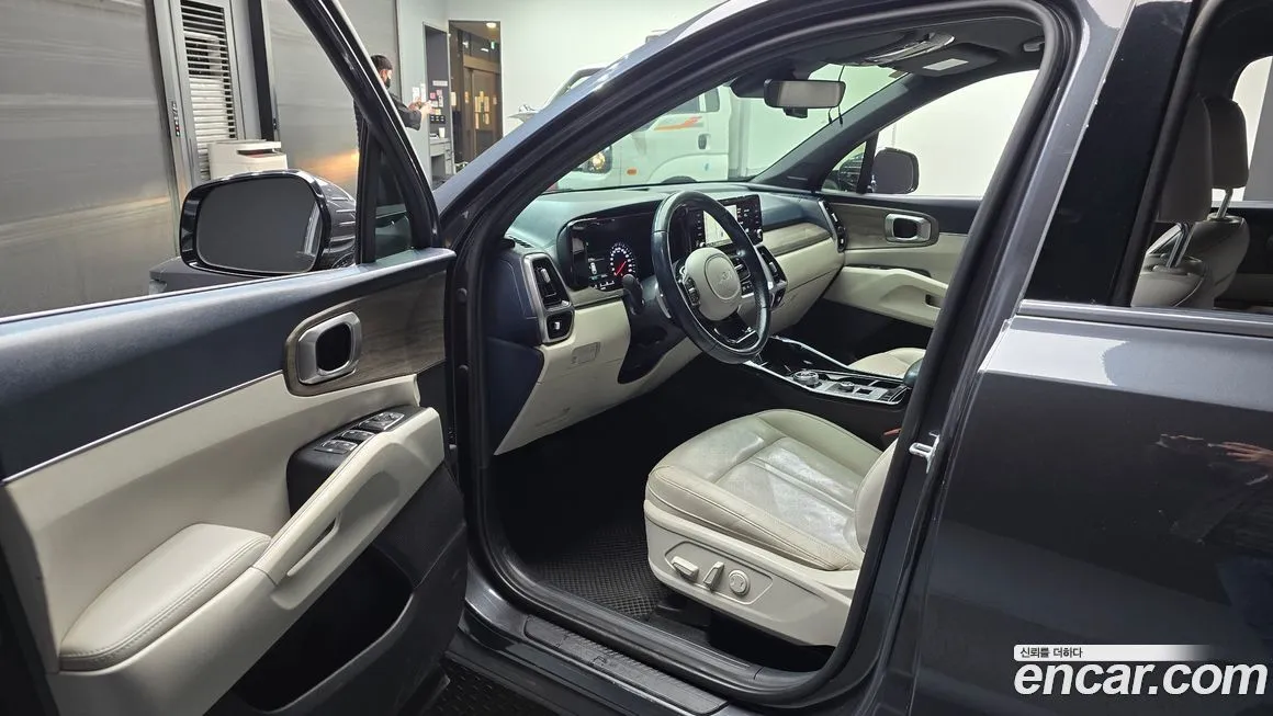 Kia Sorento — фото 3