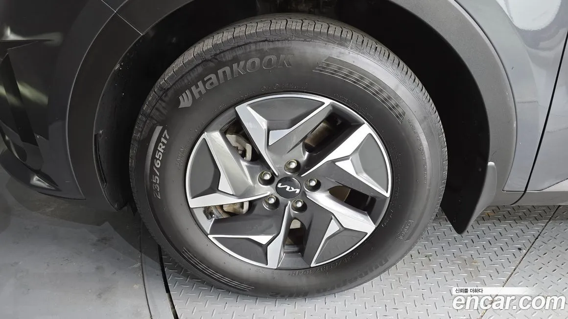 Kia Sorento — фото 10