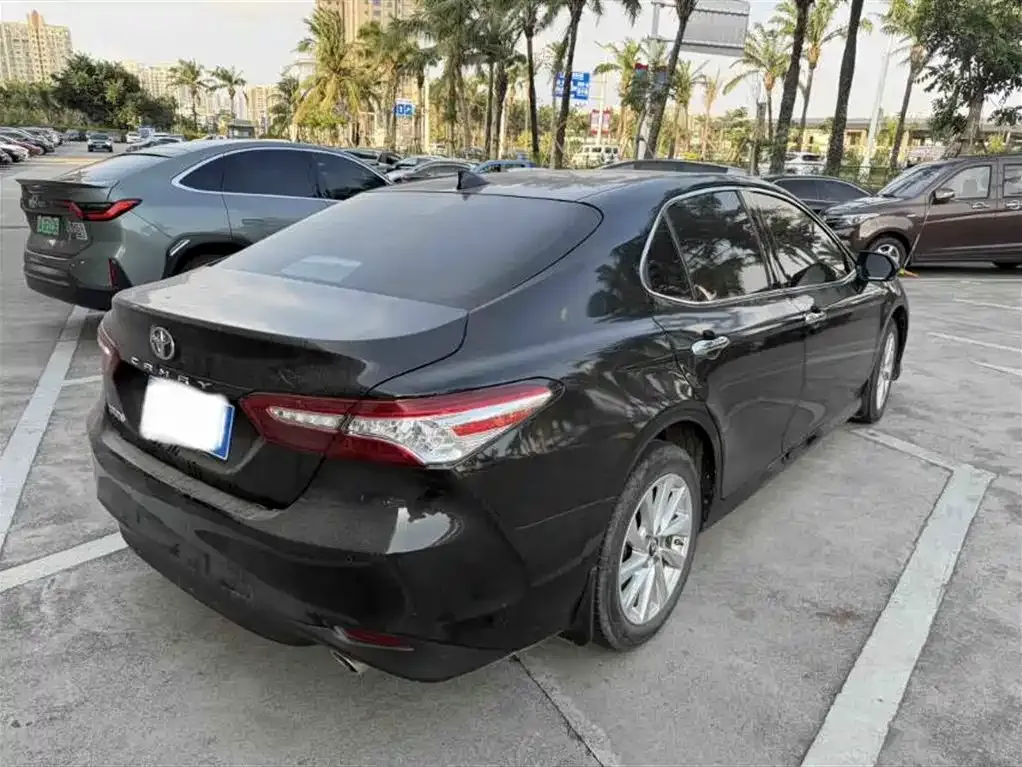 Toyota Camry 2022 из CN, фото 7
