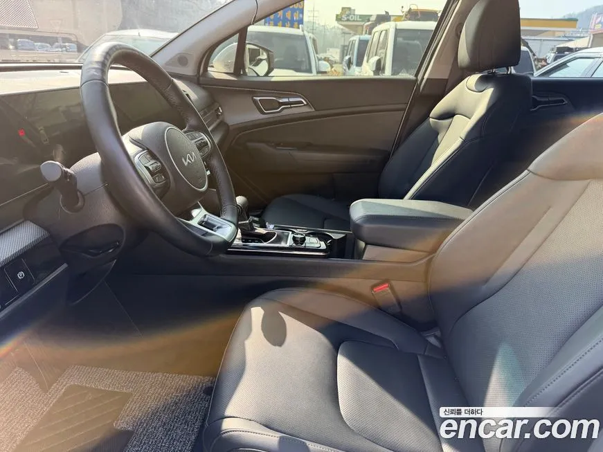 Kia Sportage — фото 9