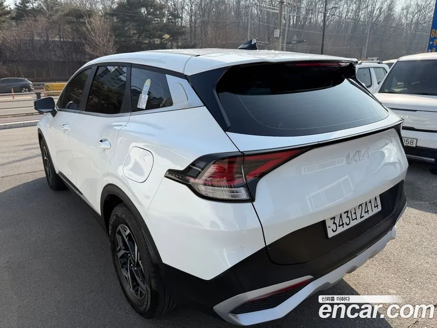 Kia Sportage — фото 10