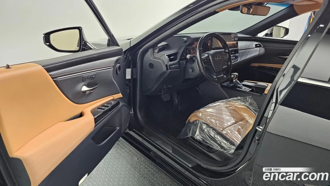 Lexus ES 2022 из KR, фото 4