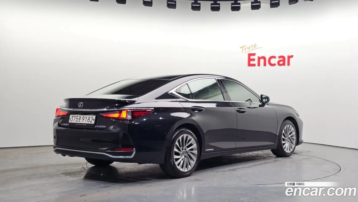Lexus ES 2022 из KR, фото 9