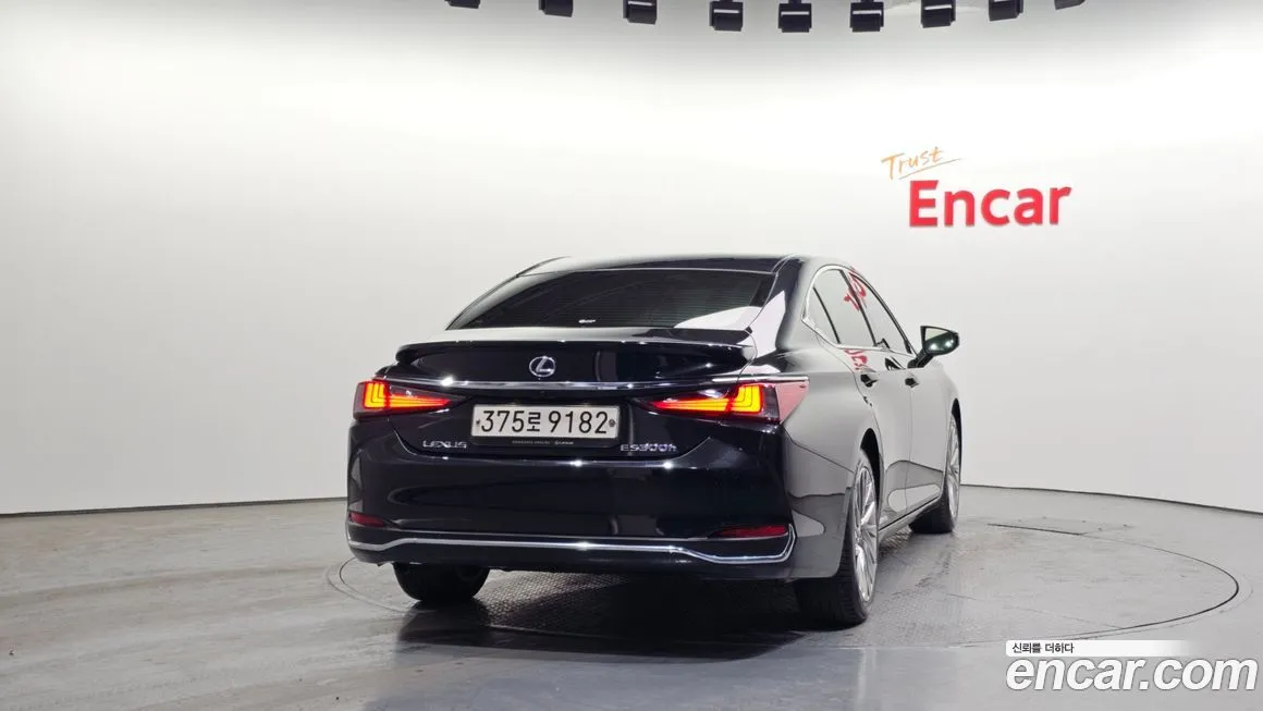 Lexus ES 2022 из KR, фото 2