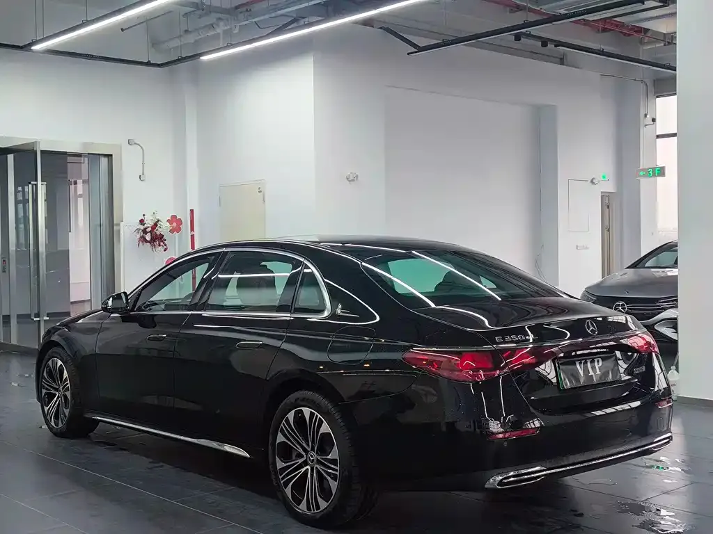 Mercedes-Benz E-Class New Energy — фото 4