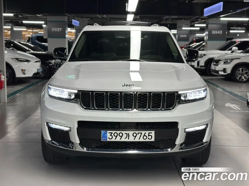 Jeep Cherokee 2023 из KR, фото 1