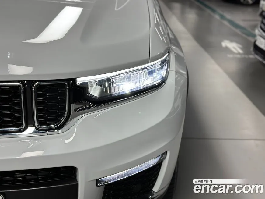 Jeep Cherokee 2023 из KR, фото 3