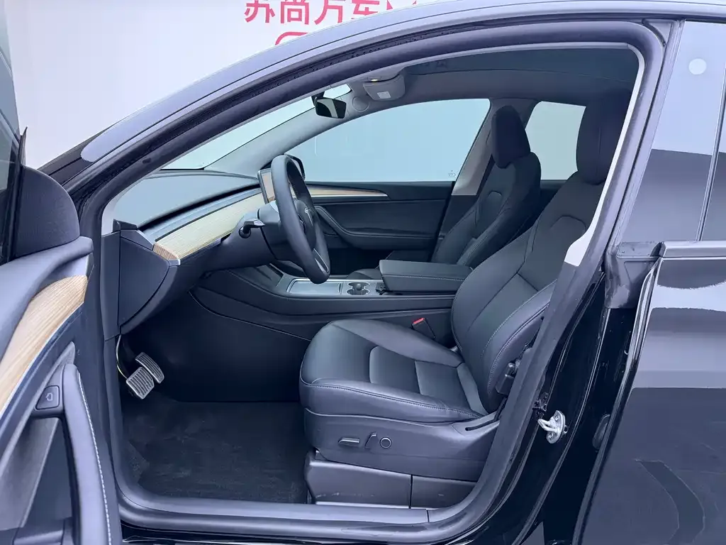 Tesla Model Y 2022 из CN, фото 10