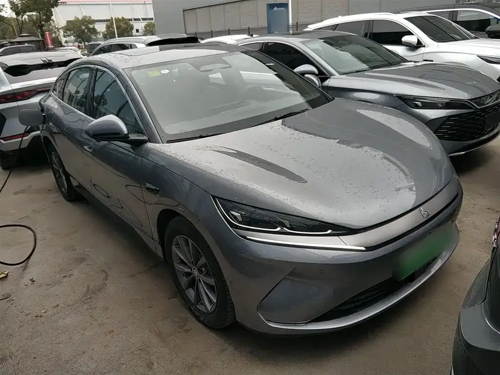 BYD Qin L — фото 7