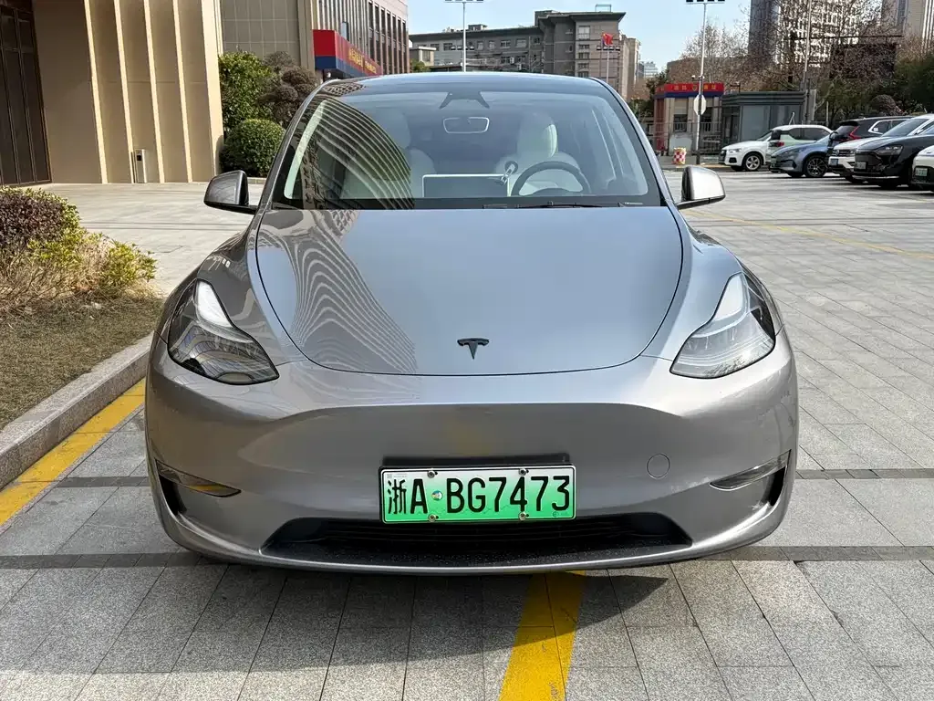 Tesla Model Y 2024 из CN, фото 5