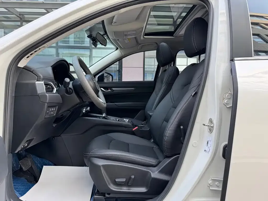 Mazda CX-5 2022 из CN, фото 3