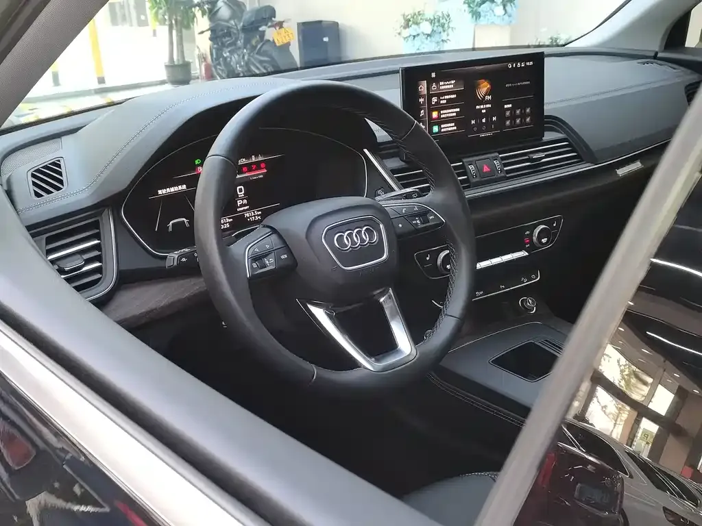 Audi Q5L 2023 из CN, фото 10