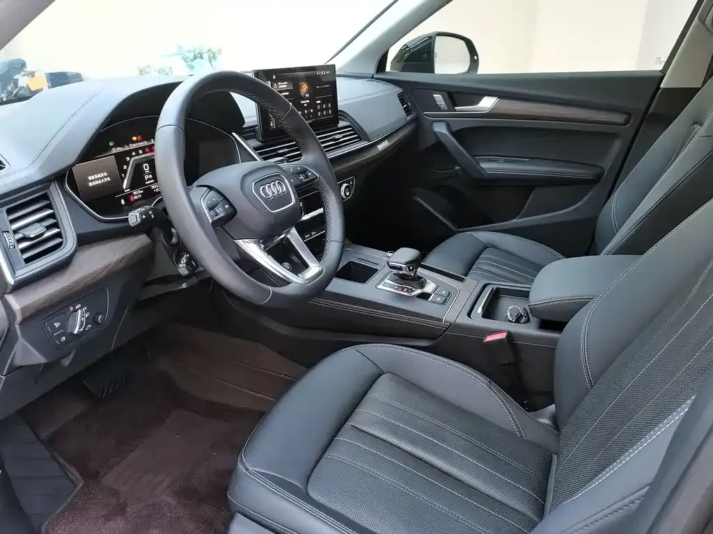 Audi Q5L 2023 из CN, фото 9