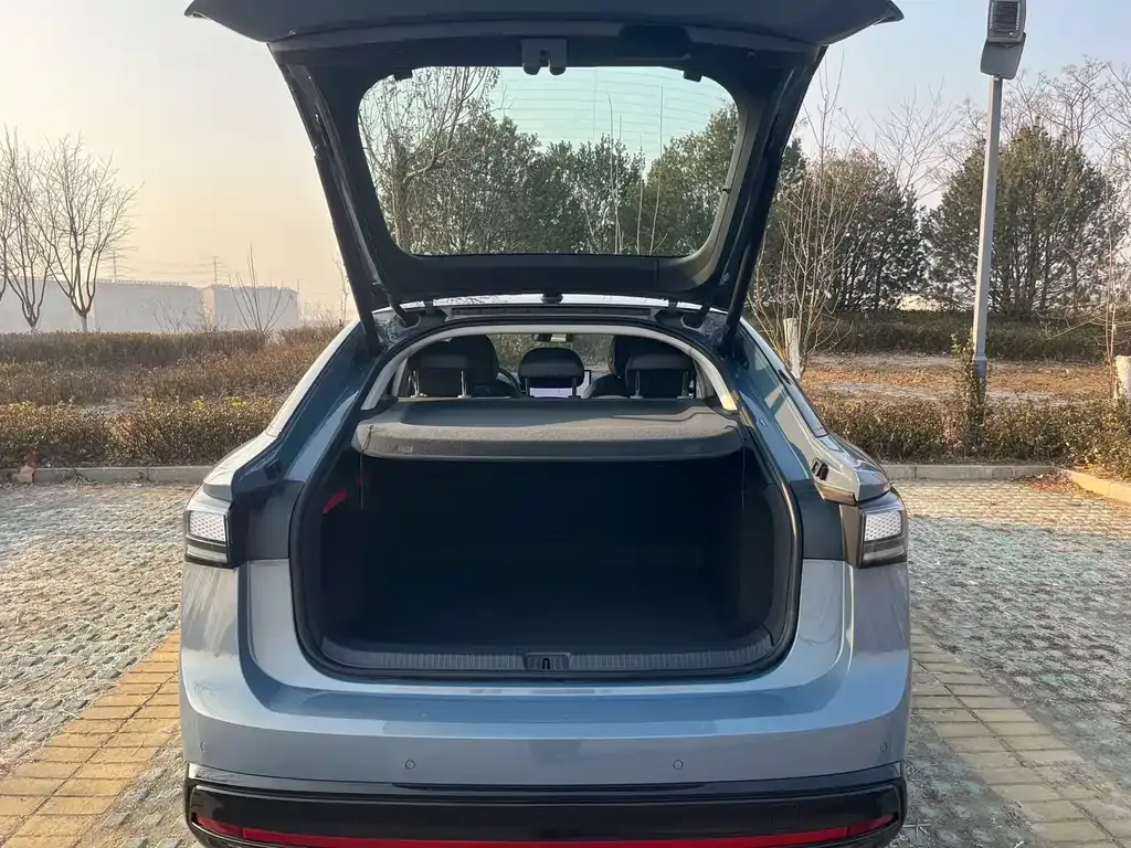 Volkswagen ID.7 VIZZION 2024 из CN, фото 8
