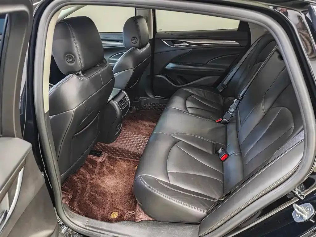 Buick LaCrosse 2023 из CN, фото 4