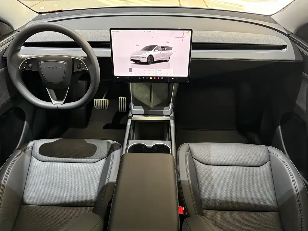 Tesla Model Y 2025 из CN, фото 6
