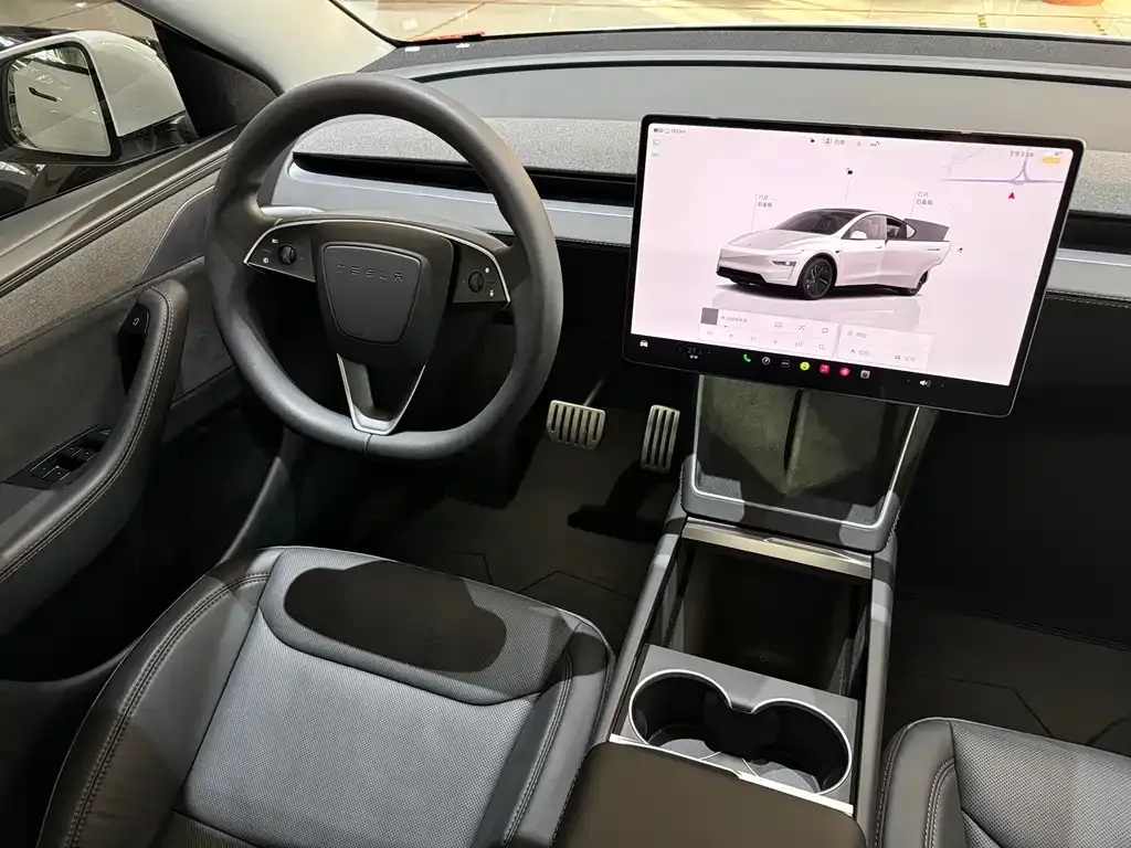 Tesla Model Y 2025 из CN, фото 9