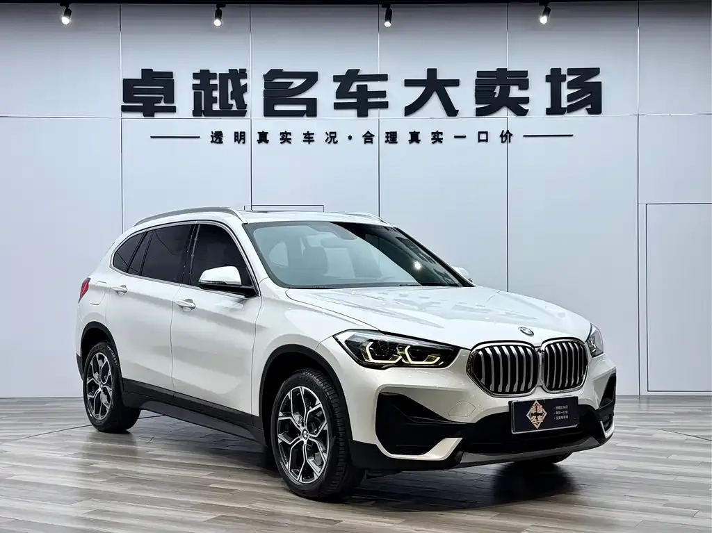 BMW X1 — фото 6
