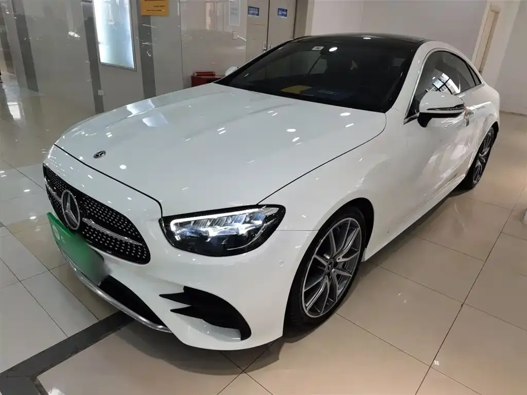 Mercedes-Benz E-Class (Import) — фото 4