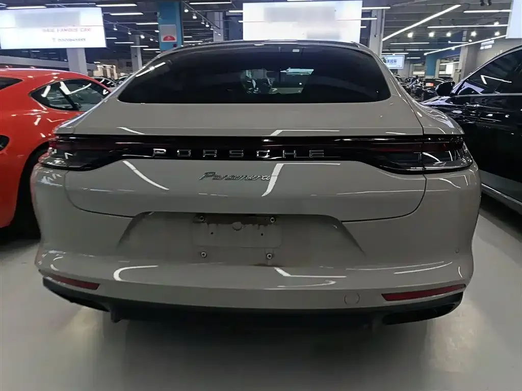 Porsche Panamera 2023 из CN, фото 4