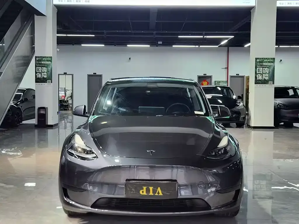 Tesla Model Y 2024 из CN, фото 4