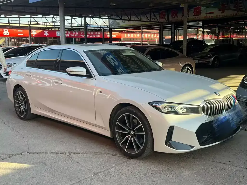 BMW 3 Series — фото 1
