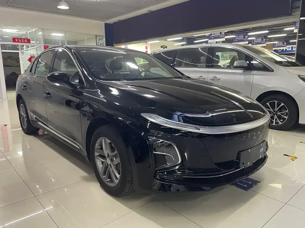 Hongqi E-QM5 2025 из CN, фото 5