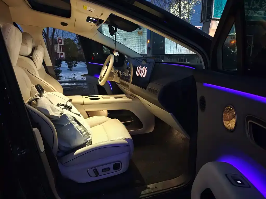 Li Auto i8 2025 из CN, фото 6