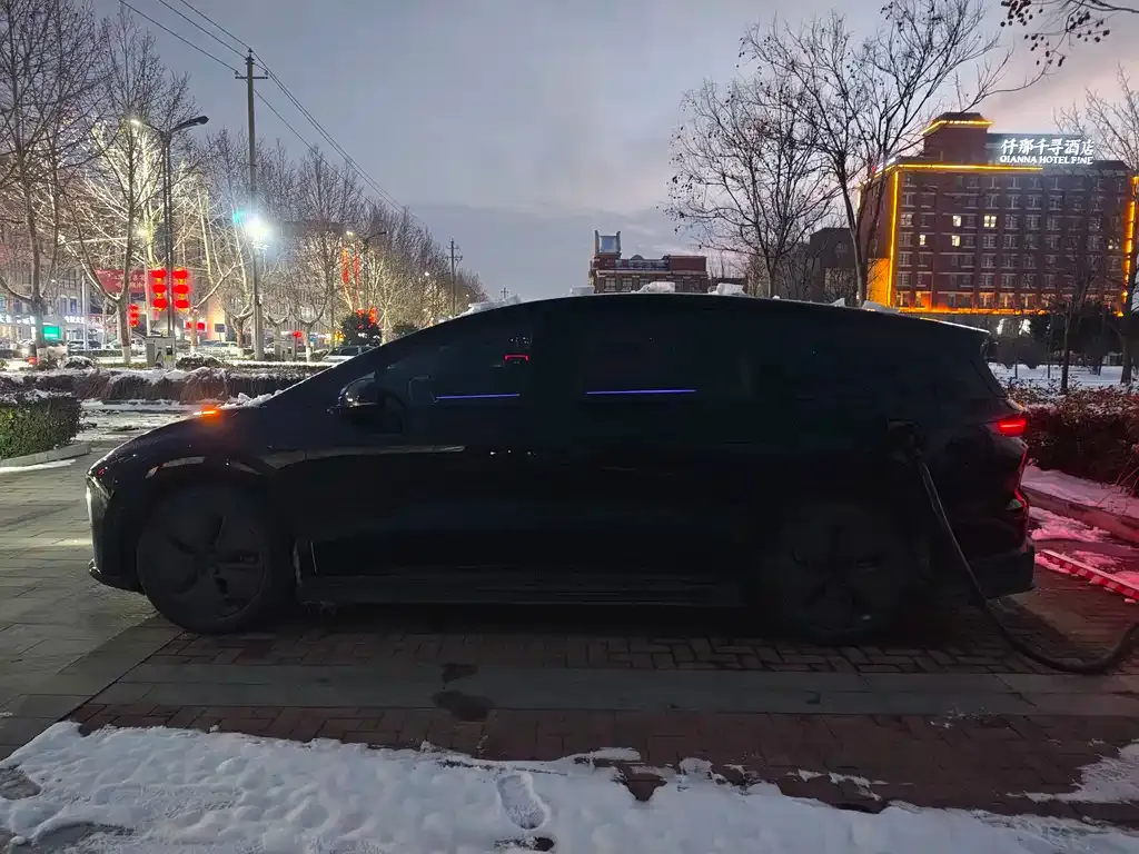 Li Auto i8 2025 из CN, фото 5