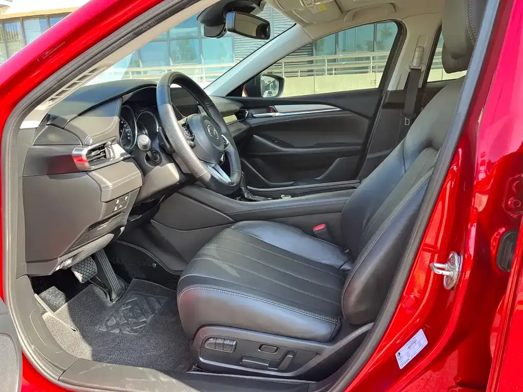 Mazda Atenza 2023 из CN, фото 2