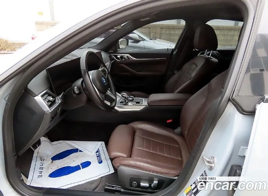 BMW i4 2022 из KR, фото 2