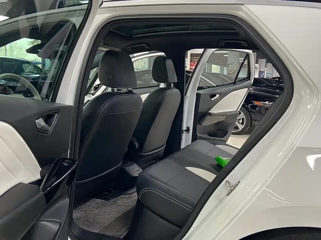Volkswagen ID.3 2024 из CN, фото 10
