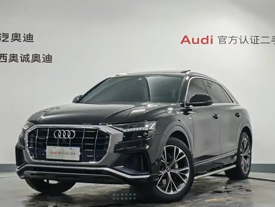 Audi Q8 2022 из CN, фото 1