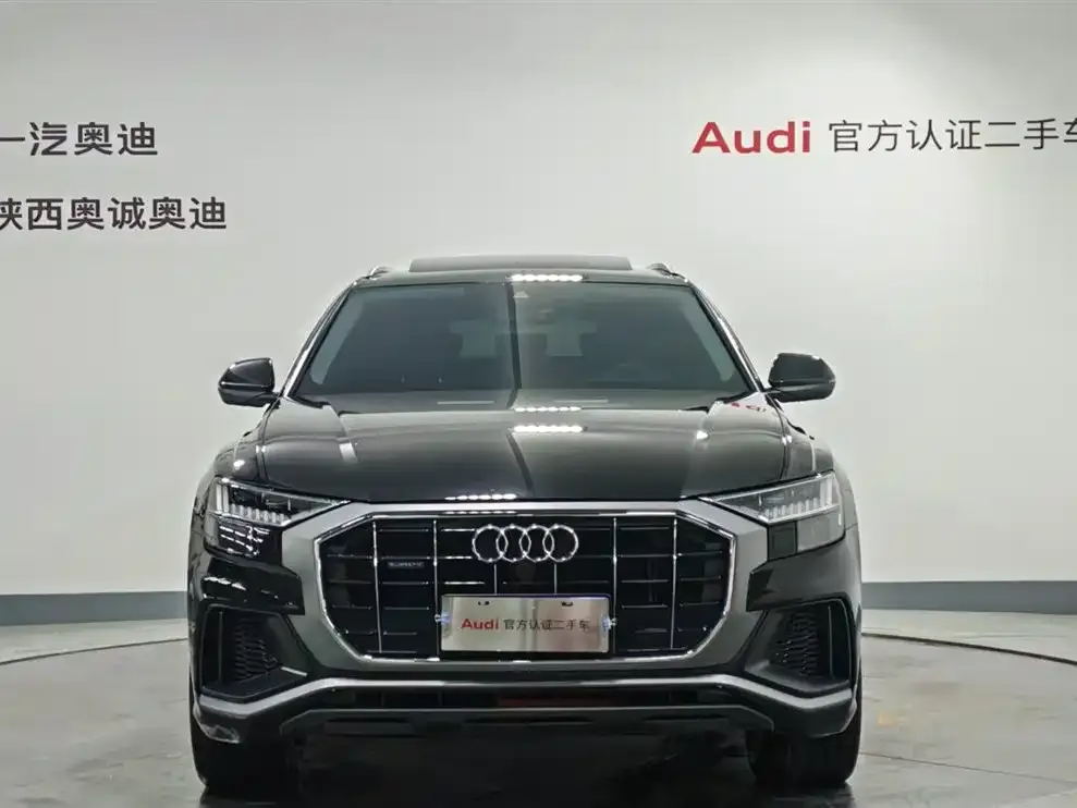 Audi Q8 2022 из CN, фото 4