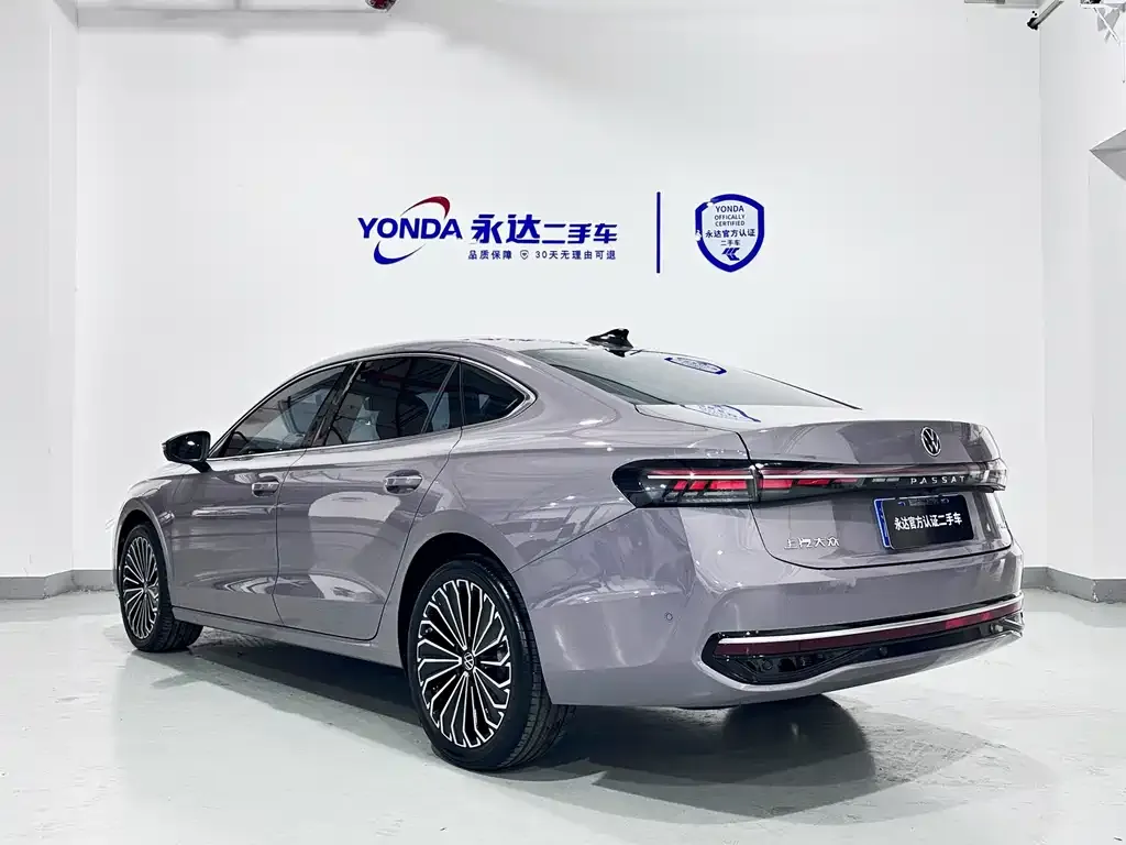 Volkswagen Passat 2024 из CN, фото 8