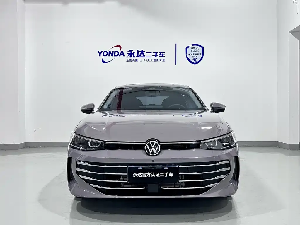 Volkswagen Passat 2024 из CN, фото 3